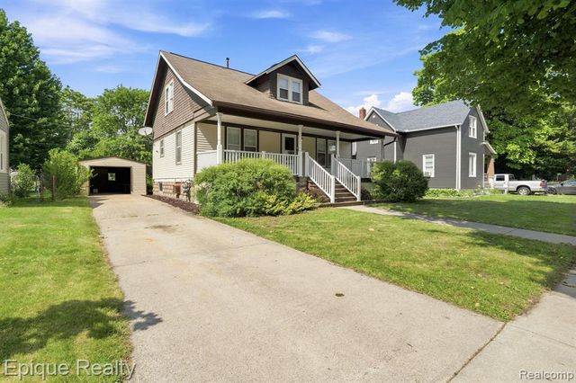 819 Tunnel Street, Port Huron, MI 48060