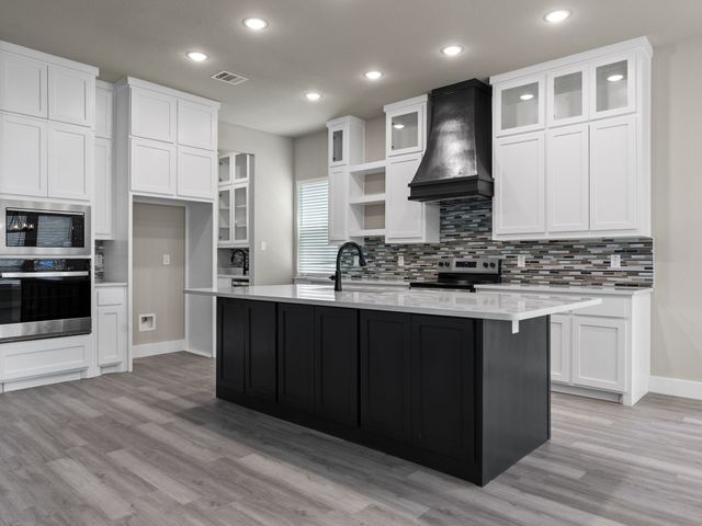 4318 Peachtree Lane, Denison, TX 75020