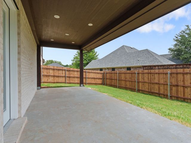 4318 Peachtree Lane, Denison, TX 75020