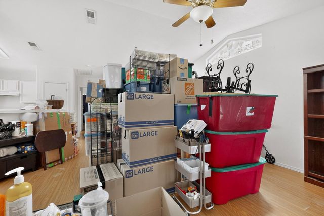 8419 Cedarcroft Road NW, Albuquerque, NM 87120