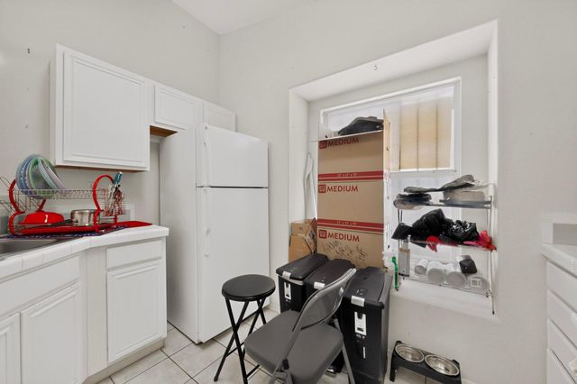 8419 Cedarcroft Road NW, Albuquerque, NM 87120