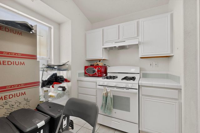 8419 Cedarcroft Road NW, Albuquerque, NM 87120
