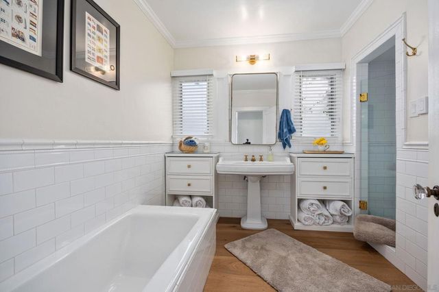 811 10th Street, Coronado, CA 92118