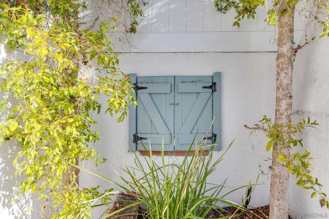 811 10th Street, Coronado, CA 92118