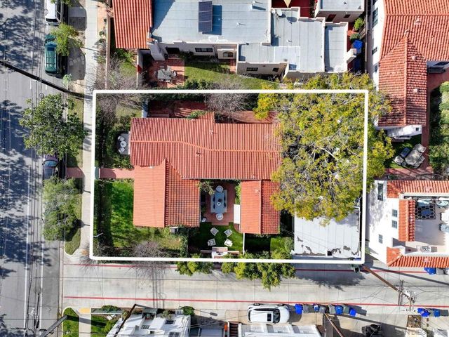 811 10th Street, Coronado, CA 92118