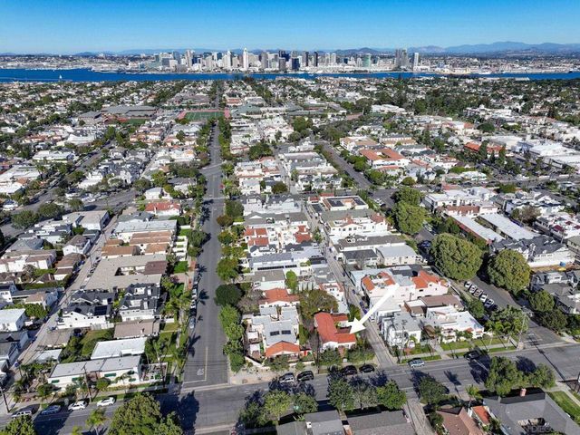 811 10th Street, Coronado, CA 92118