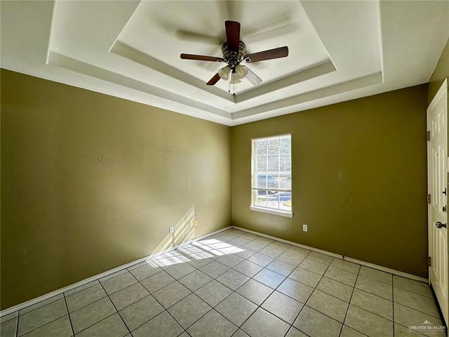 4307 W La Guardia Lane 4, Edinburg, TX 78539