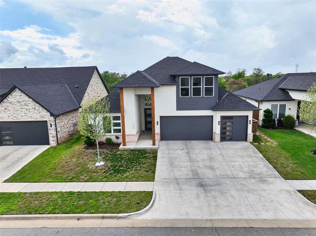16001 Aparados Way, Edmond, OK 73013