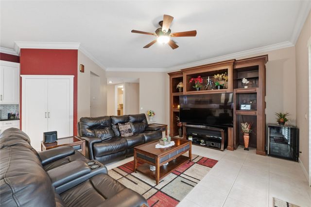 5053 NW 125th Avenue, Coral Springs, FL 33076