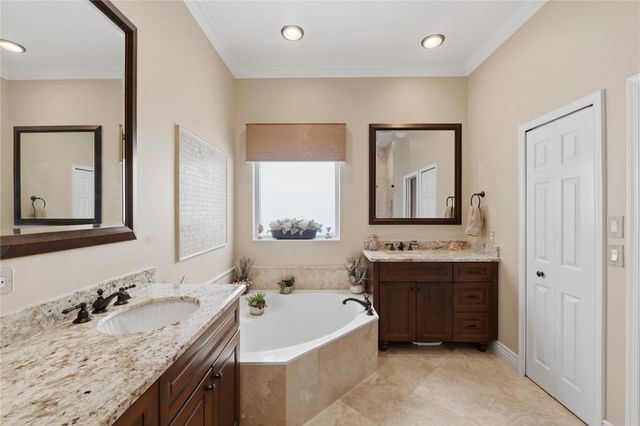 5053 NW 125th Avenue, Coral Springs, FL 33076