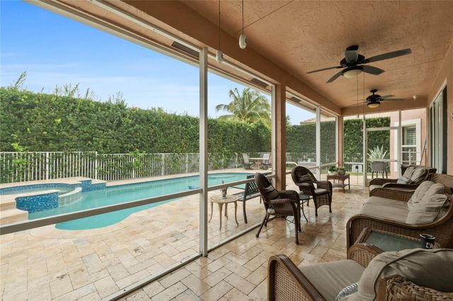 5053 NW 125th Avenue, Coral Springs, FL 33076