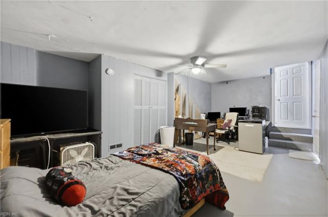 3004 Tyre Neck RD, Chesapeake, VA 23321
