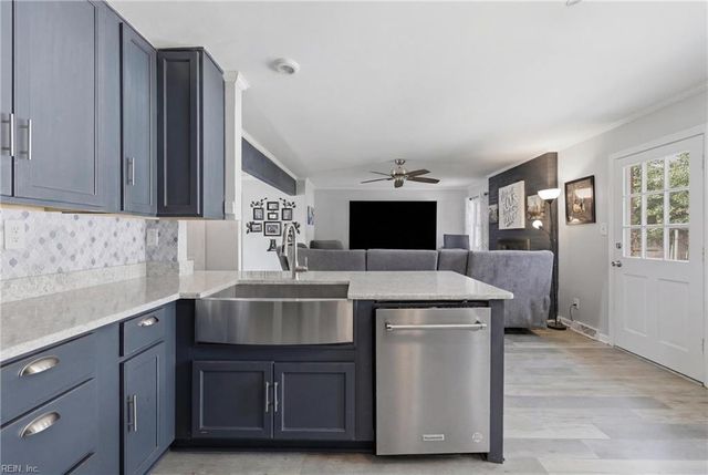 3004 Tyre Neck RD, Chesapeake, VA 23321