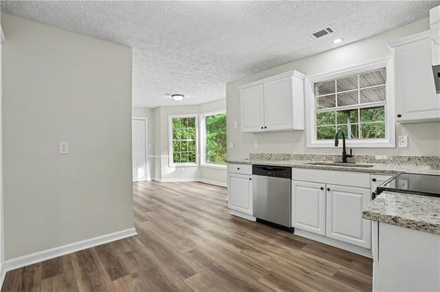 105 Spring Valley Way, Covington, GA 30016