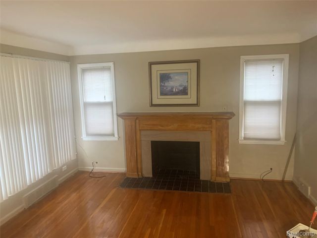 17195 Stoepel Street, Detroit, MI 48221