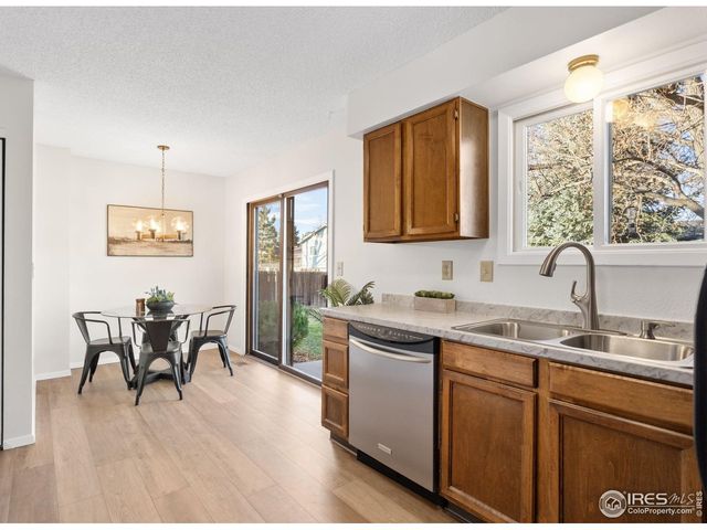 1621 Avondale Dr, Loveland, CO 80538