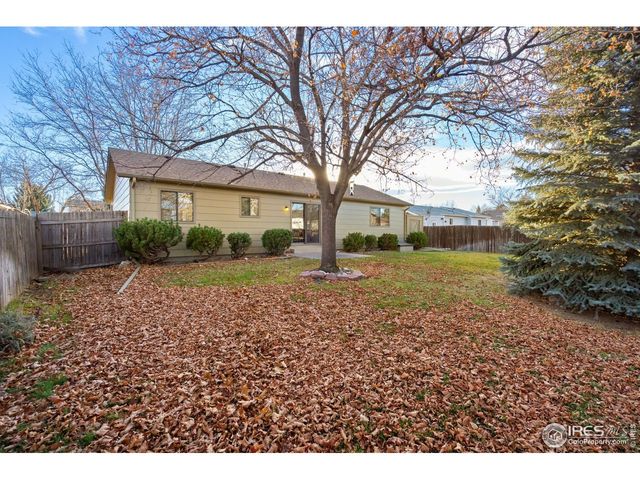 1621 Avondale Dr, Loveland, CO 80538