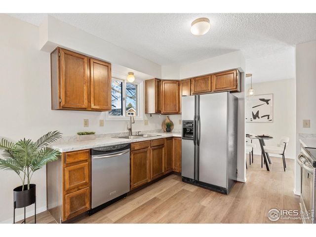 1621 Avondale Dr, Loveland, CO 80538