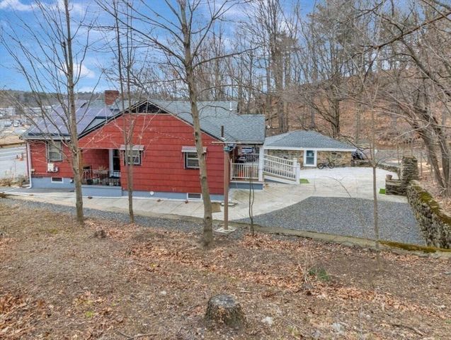 222 Walnut St, Saugus, MA 01906