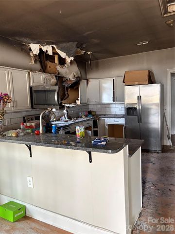 132 E Lacy Street, Chester, SC 29706