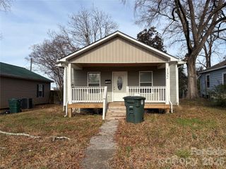 132 E Lacy Street, Chester, SC 29706