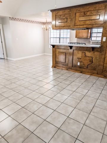 11020 San Jacinto Drive, La Porte, TX 77571