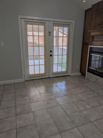 11020 San Jacinto Drive, La Porte, TX 77571