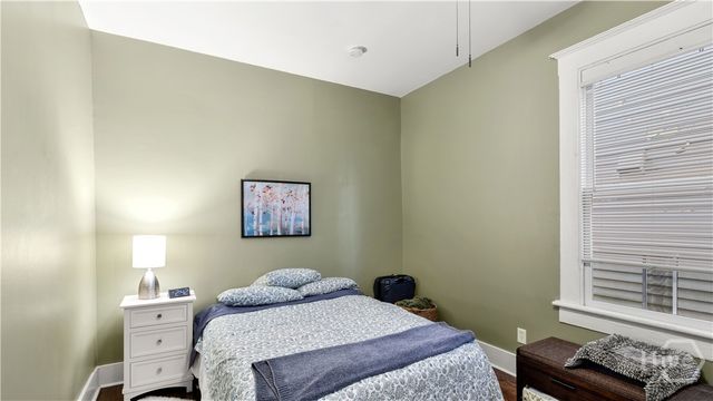 534 E Waldburg Street, Savannah, GA 31401