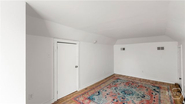 534 E Waldburg Street, Savannah, GA 31401