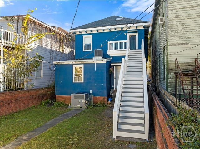 534 E Waldburg Street, Savannah, GA 31401