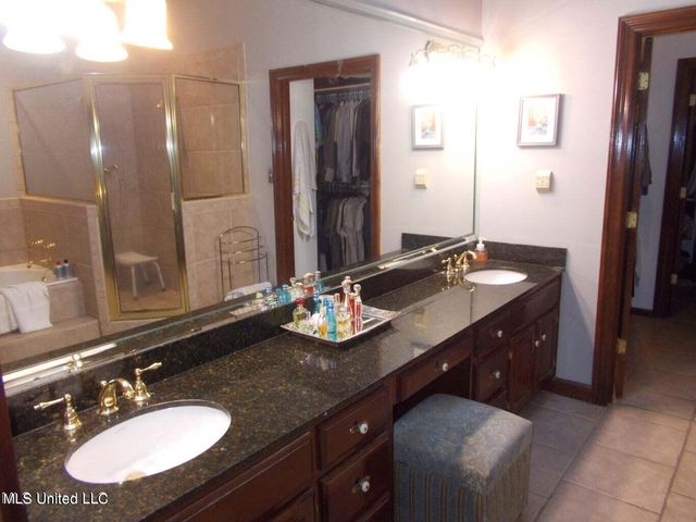 9144 Valley Grove Lane, Southaven, MS 38672