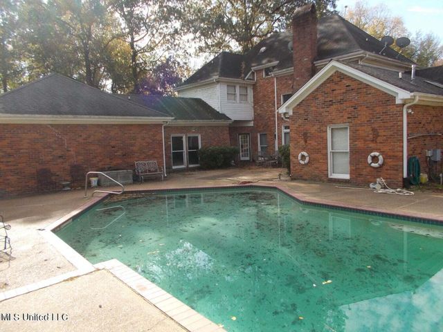 9144 Valley Grove Lane, Southaven, MS 38672