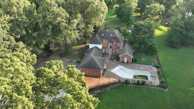 9144 Valley Grove Lane, Southaven, MS 38672