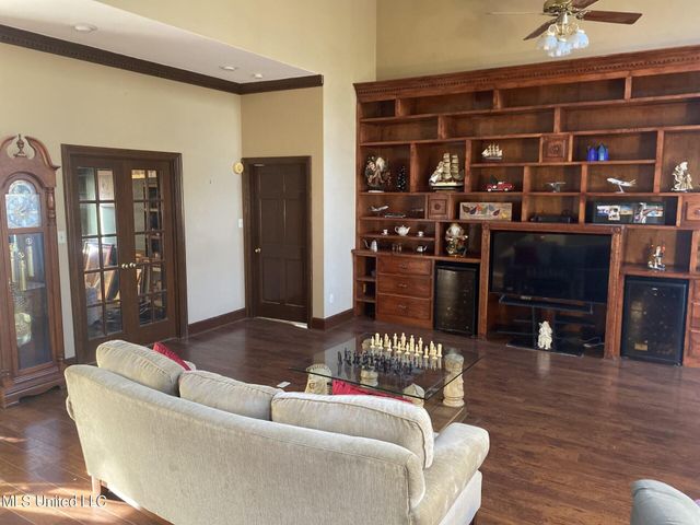 9144 Valley Grove Lane, Southaven, MS 38672