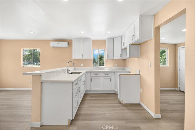 7982 Whitlock Avenue, San Bernardino, CA 92410