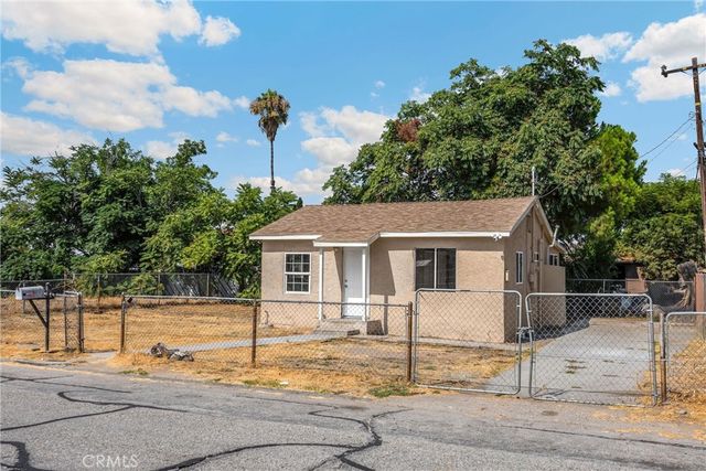 7982 Whitlock Avenue, San Bernardino, CA 92410
