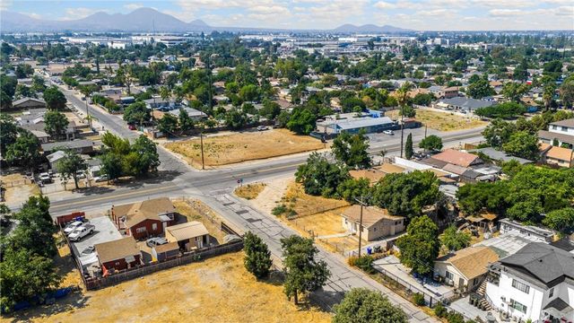 7982 Whitlock Avenue, San Bernardino, CA 92410