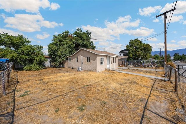 7982 Whitlock Avenue, San Bernardino, CA 92410