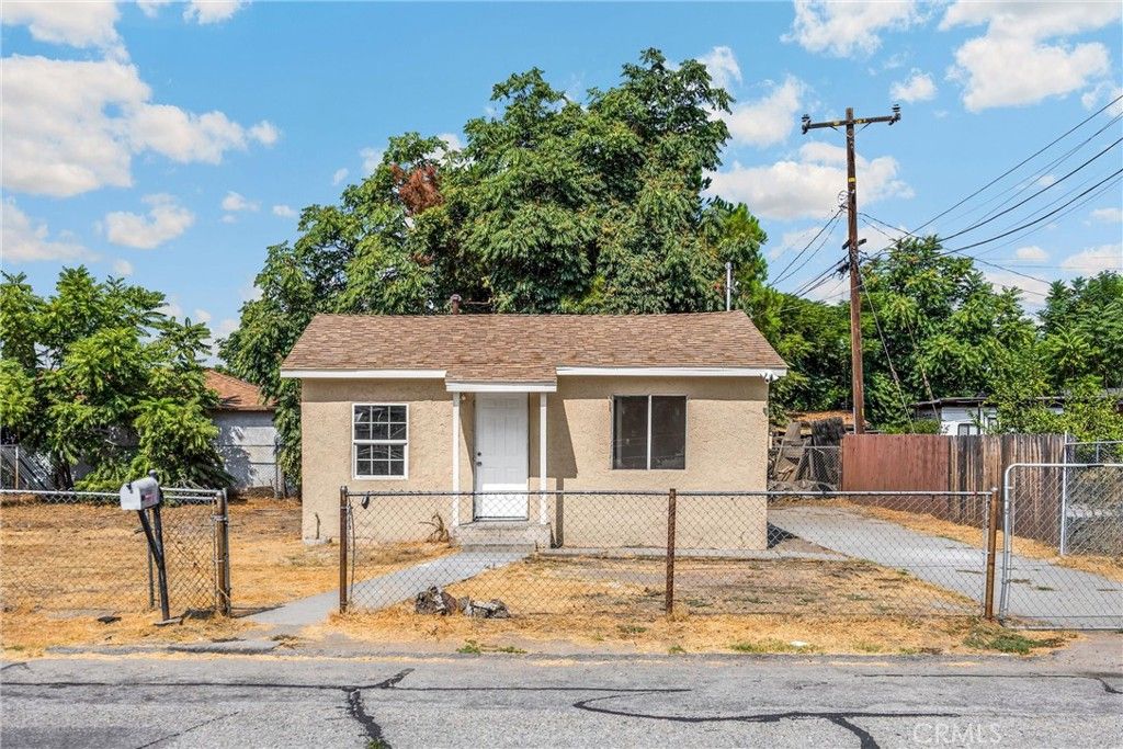 7982 Whitlock Avenue, San Bernardino, CA 92410