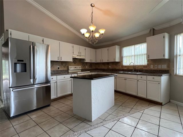 15539 CHAMBERLAIN BOULEVARD, Port Charlotte, FL 33953