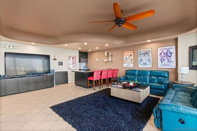 1200 Harbor Drive N 3C, Oceanside, CA 92054