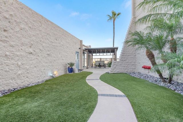 1200 Harbor Drive N 3C, Oceanside, CA 92054
