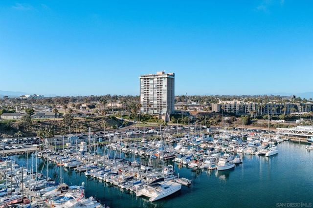 1200 Harbor Drive N 3C, Oceanside, CA 92054