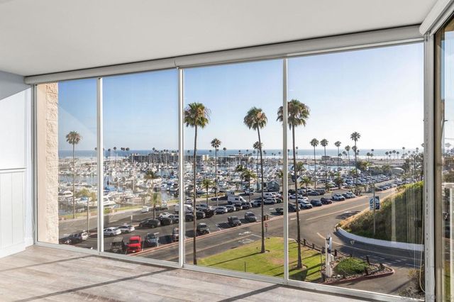 1200 Harbor Drive N 3C, Oceanside, CA 92054