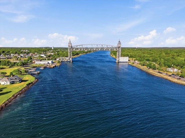57 Academy Dr, Bourne, MA 02532