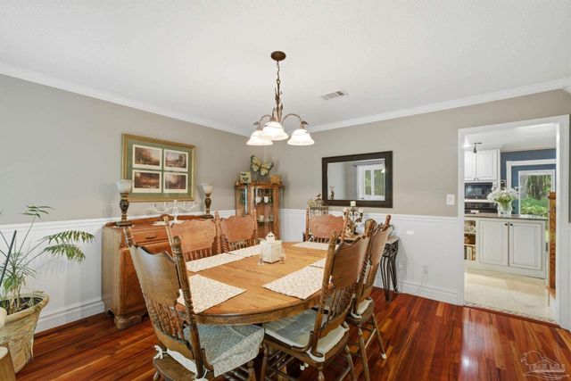 6930 Summit Way, Milton, FL 32570