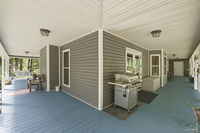 6930 Summit Way, Milton, FL 32570