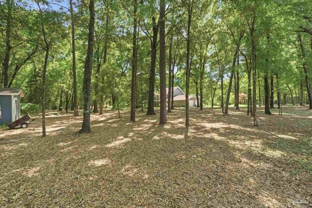 6930 Summit Way, Milton, FL 32570