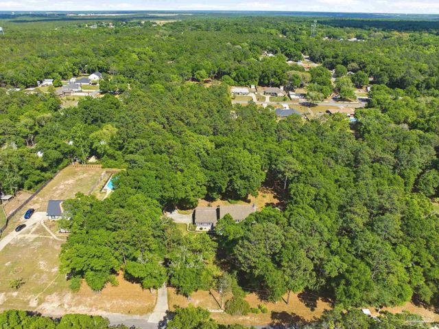 6930 Summit Way, Milton, FL 32570