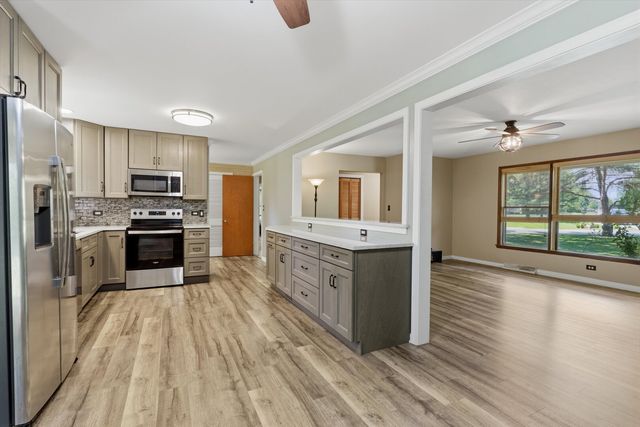 6231 Linden Lane, La Grange Highlands, IL 60525
